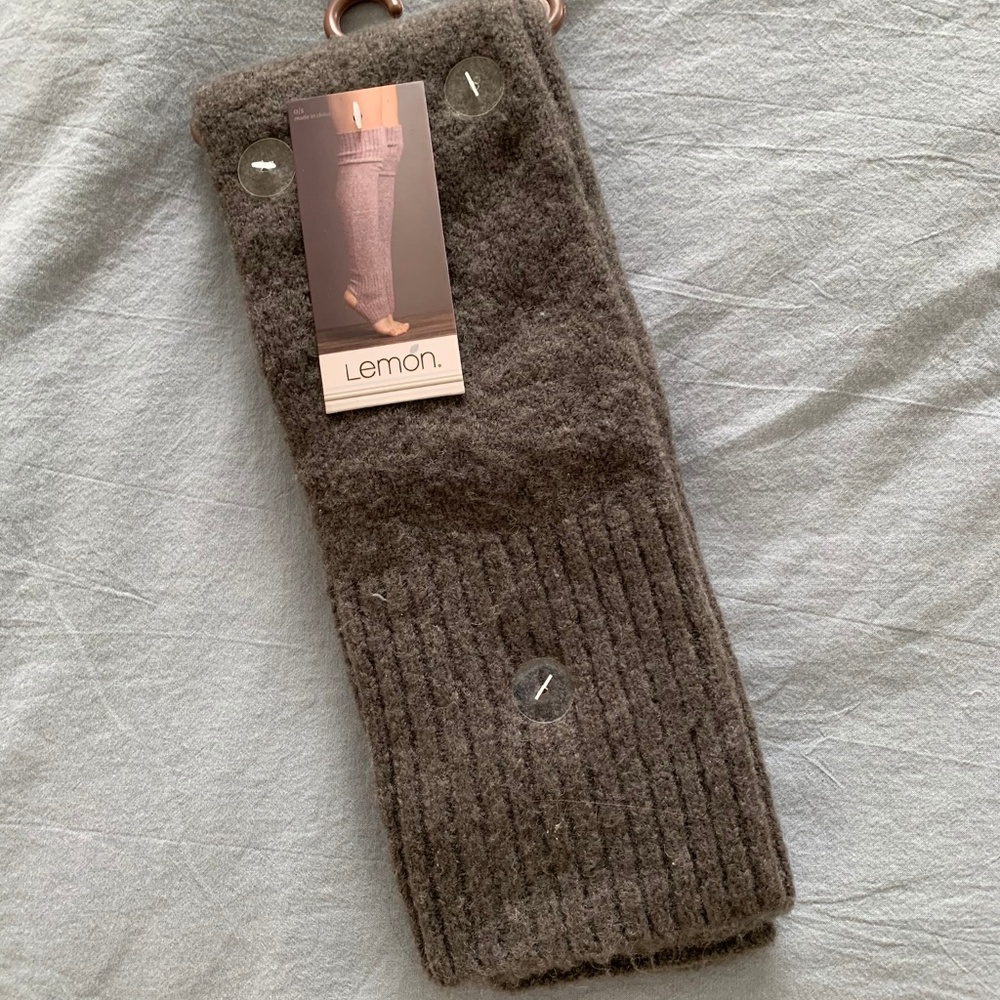 NWT Gray Lemon Leg Warmers